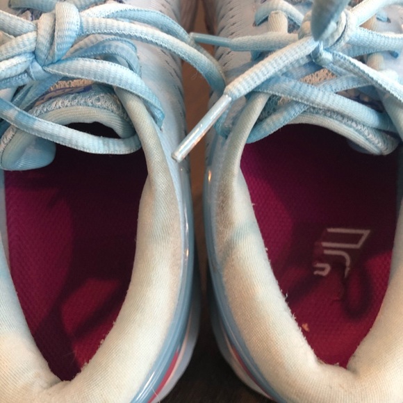 ASICS Gel Kayano 25 - Picture 6 of 11